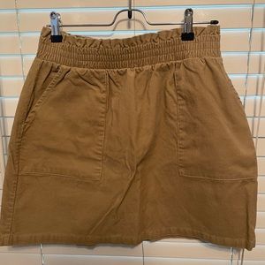 Brown mini skirt